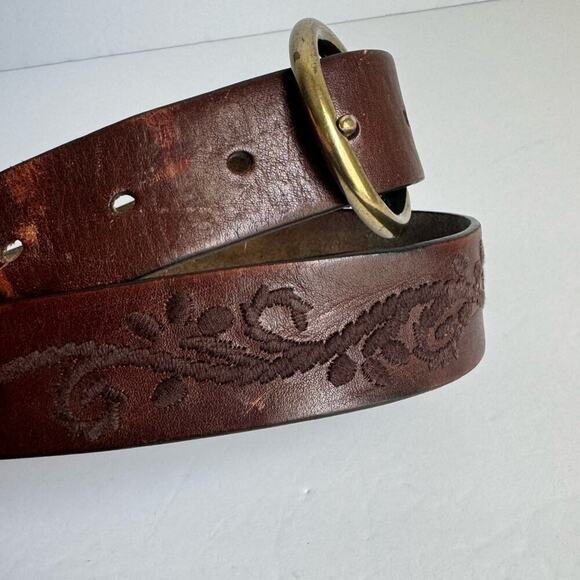 Vintage Brown Leather Belt Boho Embroidered Detail Gold Brass Tone Buckle Y2K - Picture 2 of 10
